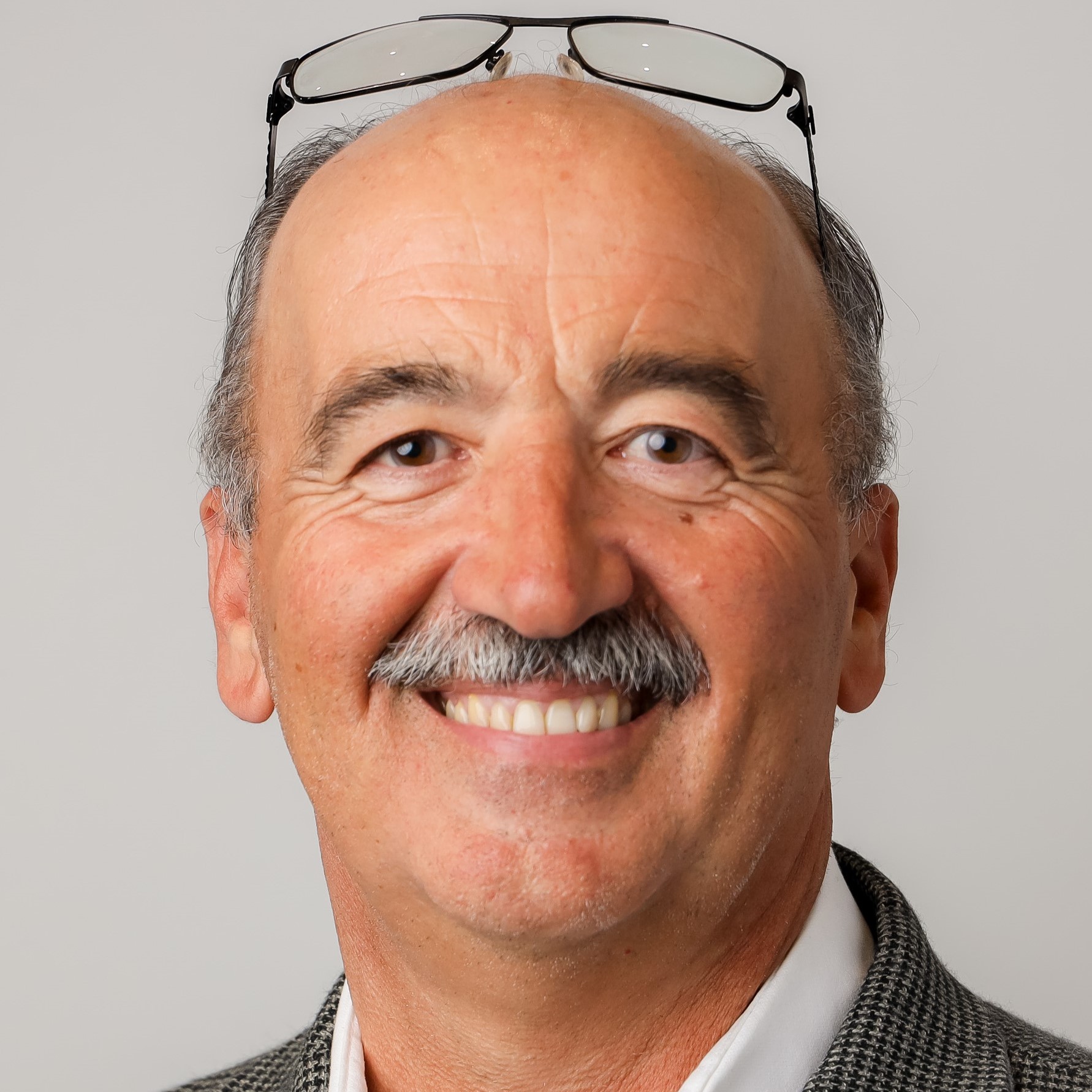 Dr George Margelis