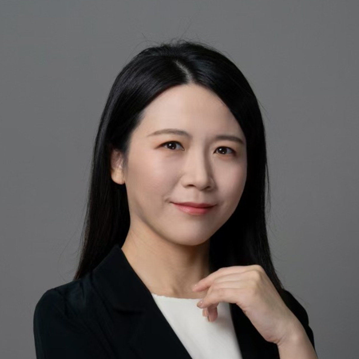 王圓圓女士